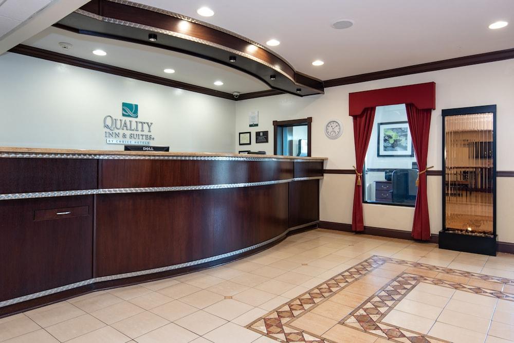 Quality Inn&Suites Quakertown-Allentown Zewnętrze zdjęcie